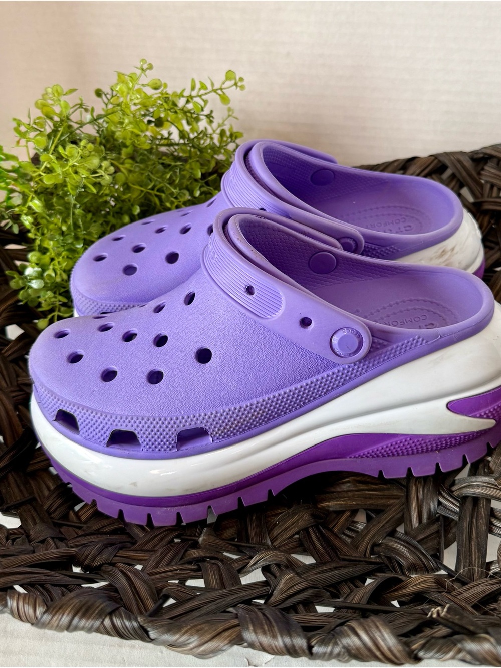 Crocs Mega Crush platform Clog, Galaxy
Purple